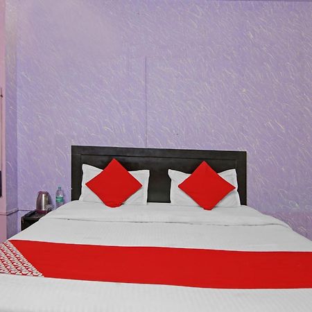Hotel O Glorious Stayz Noida Ngoại thất bức ảnh
