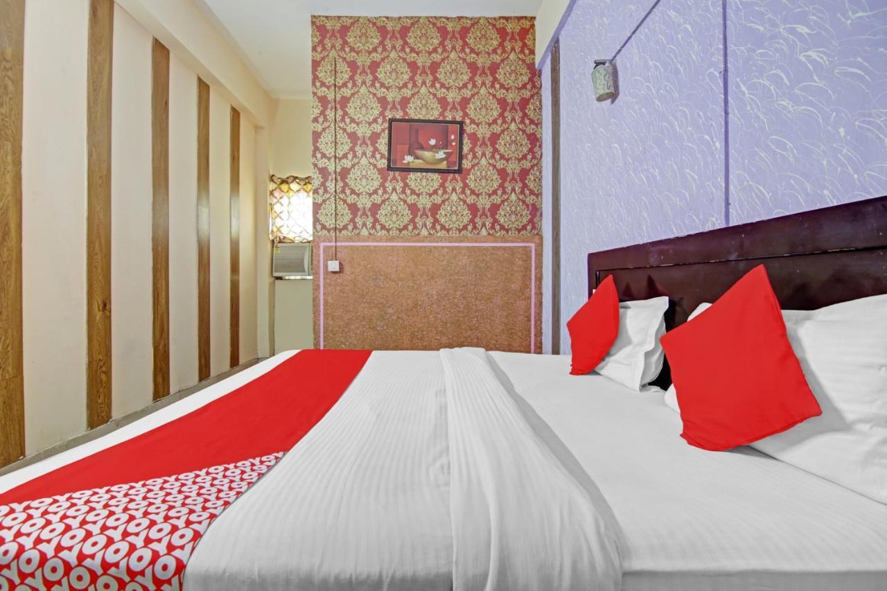 Hotel O Glorious Stayz Noida Ngoại thất bức ảnh