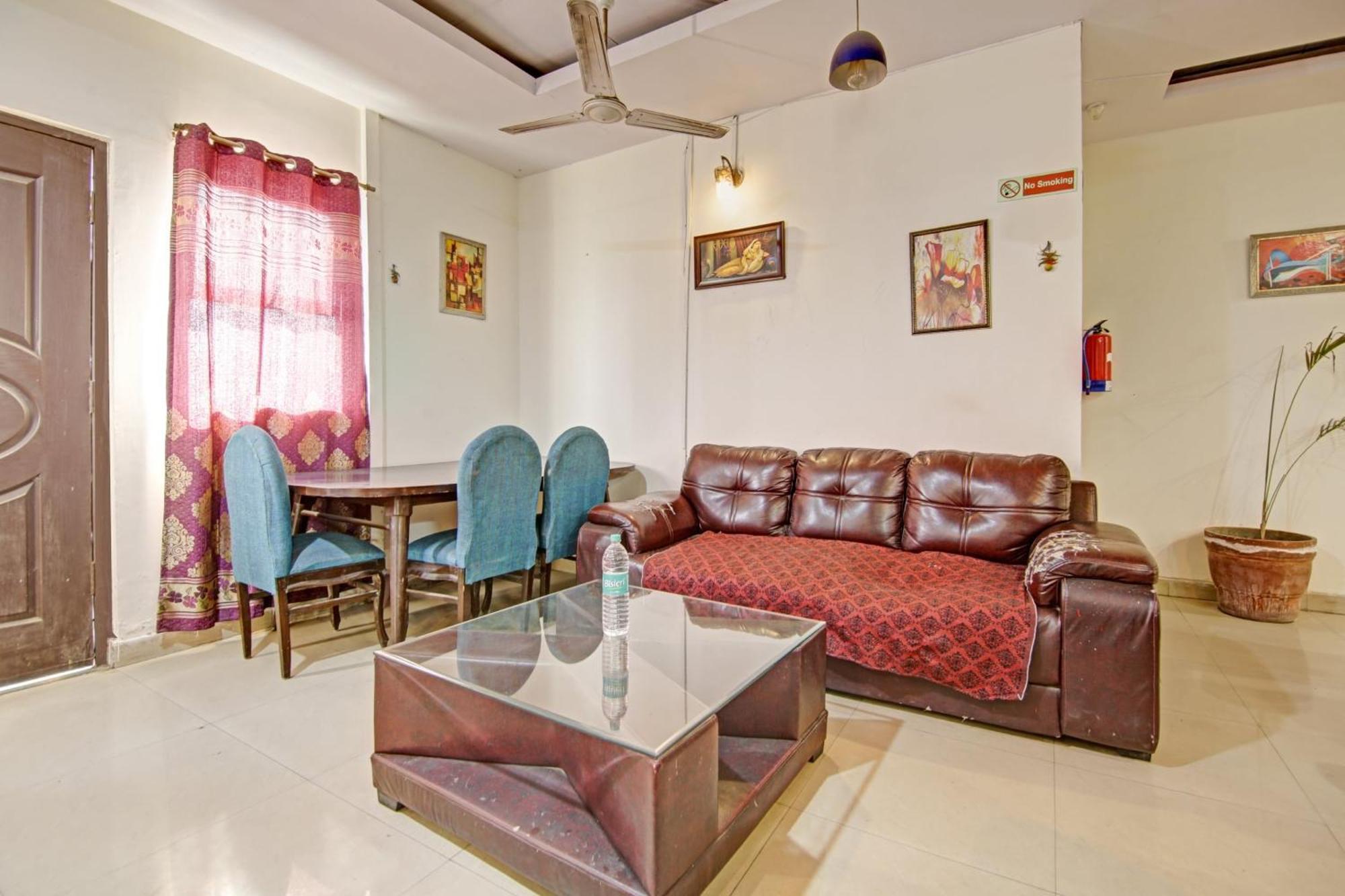Hotel O Glorious Stayz Noida Ngoại thất bức ảnh